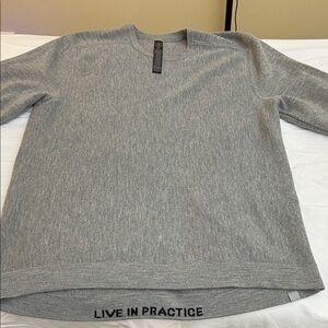 Lululemon Athletica Gray Woman’s Crewneck Sweater XXL